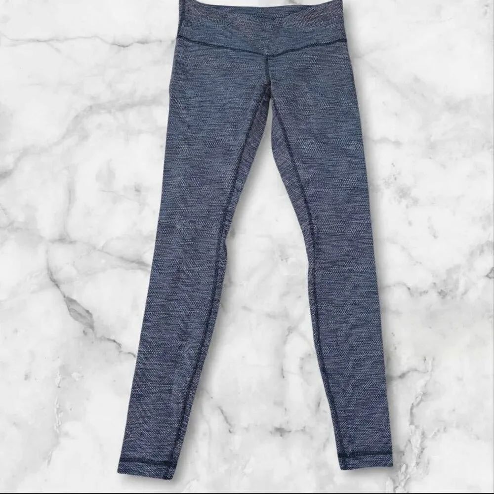 Lululemon Wunder Under Size 6